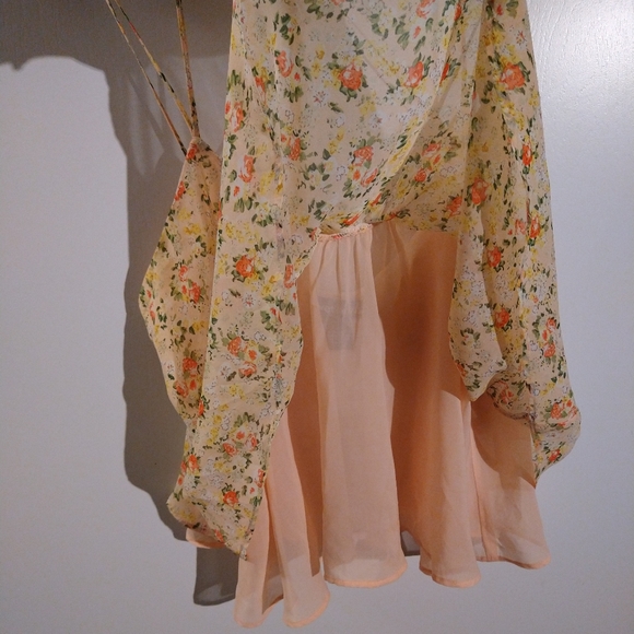 Wet Seal Spaghetti Floral Top - Picture 7 of 10